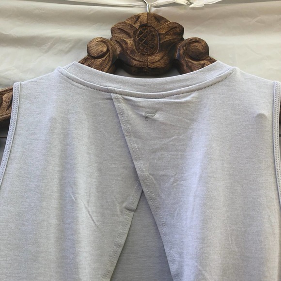 Fabletics Blake Open Back Tank Soft Grey Heather Crew Neck Sustainable NWT - Picture 5 of 7